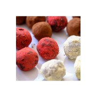 Freeze Dry Çilek Kaplı Glutensiz Vegan Yerfıstıklı Hurma Topları Raw Bites 100gr